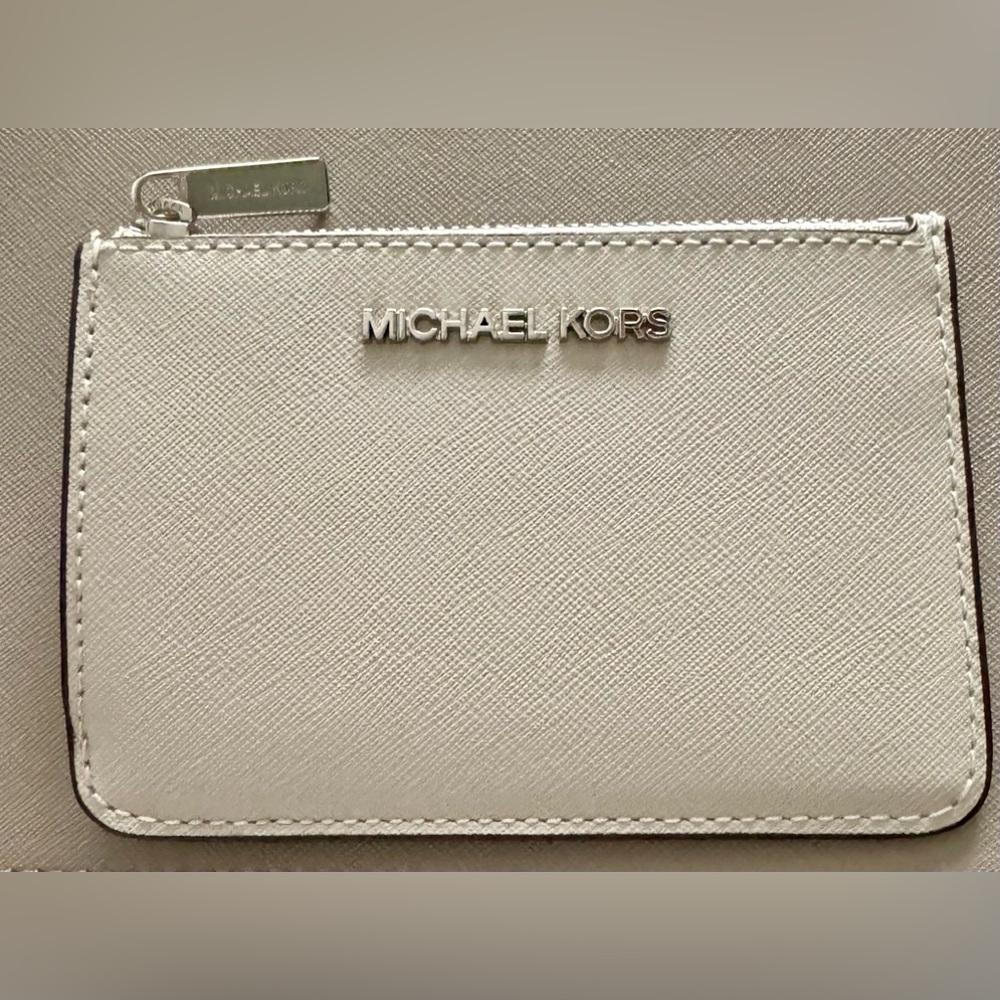 Michael Kors Wristlet card holder